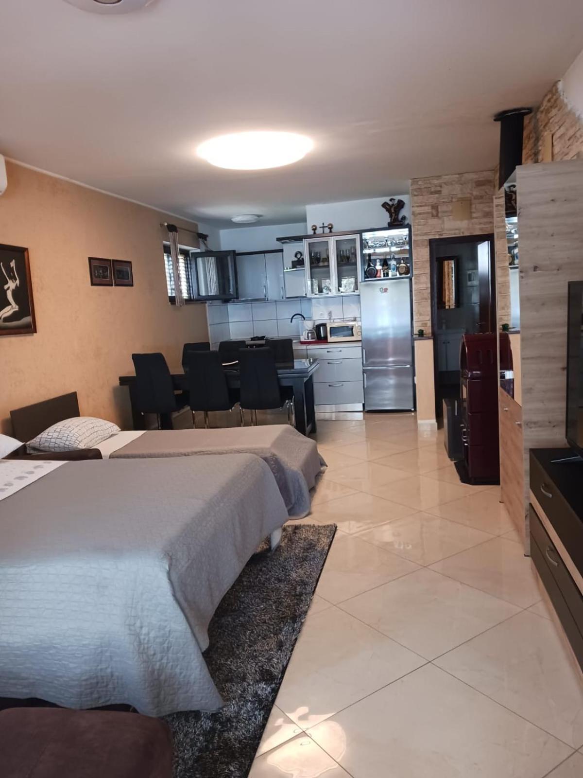 Apartmani Valerija I Joso Bibinje Room photo